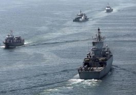 kapal perang china-rusia