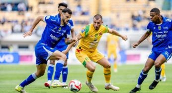 Persib Bandung Kalahkan Persebaya Surabaya 1-0, Laga Panas Diwarnai Kartu Merah